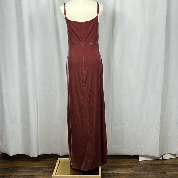 Revelry Skye Velvet Dress. - Picture 3 of 10